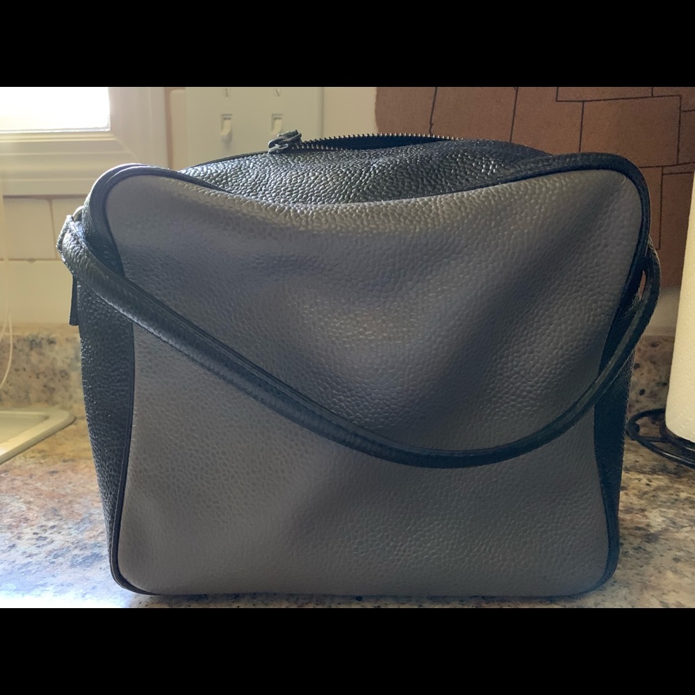 Purse - Picture 3 of 4